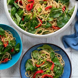 Ramen Noodle Salad with Mâche