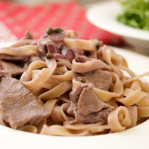 Tagliatelle mit Lamm in grüner Pfeffersoße