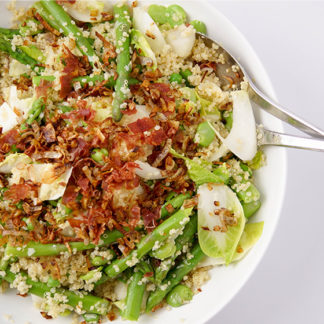 Quinoa Salat mit Erbsen, Spargel und Dicke Bohnen, Ackerbohne, Fava Bohnen