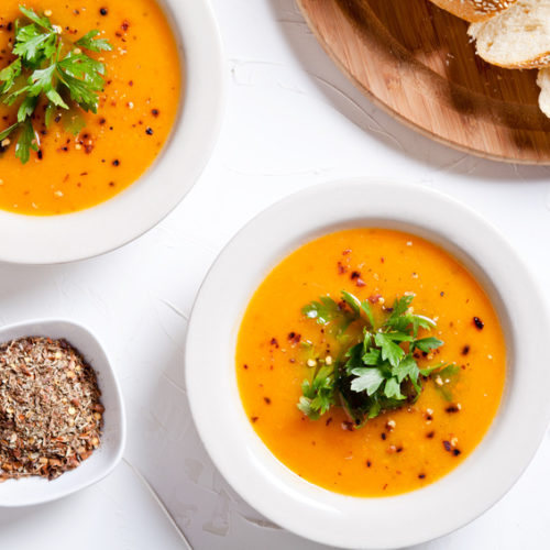 Karotten-Orangen-Suppe Rezept | Einfach &amp; Gesund | Elle Republic