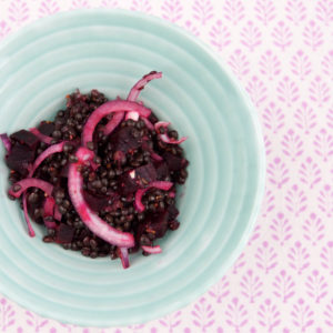Beluga Linsen und Rote Bete mit einem Dressing aus Orange und Kräuter der Provence, vegetarisch, abnehmen, Diät