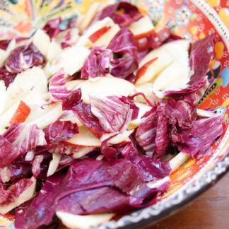 Fenchel-Radicchio-Salat mit Apfel in Zitronendressing
