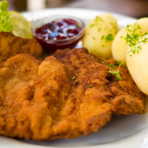 Traditional Wiener Schnitzel (Viennese Veal Cutlet) Recipe – Elle Republic