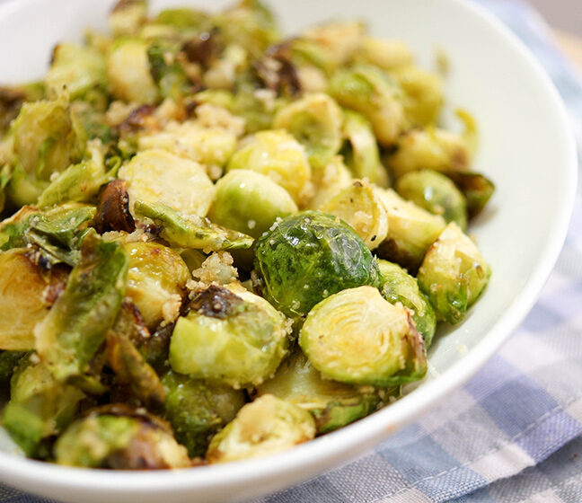 Roasted Brussels Sprouts with Breadcrumbs and Lemon