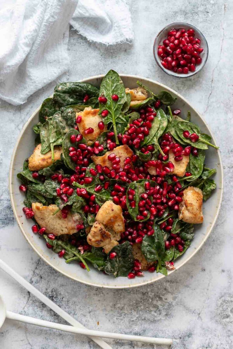 Einfacher Spinatsalat mit Tahin-Dressing