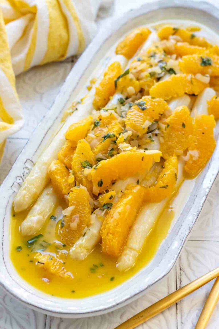 Spargel geschmort mit Orangen und Estragon