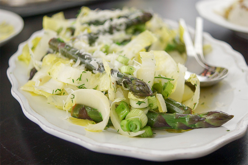 Lemon-Dill Asparagus with Belgium Endive