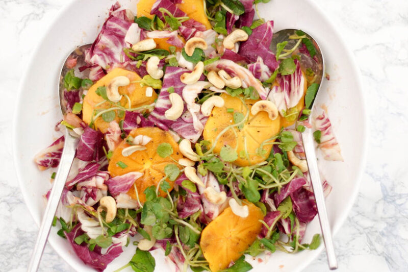 Brunnenkresse-Salat mit Rhabarber-Ingwer-Dressing | Elle Republic