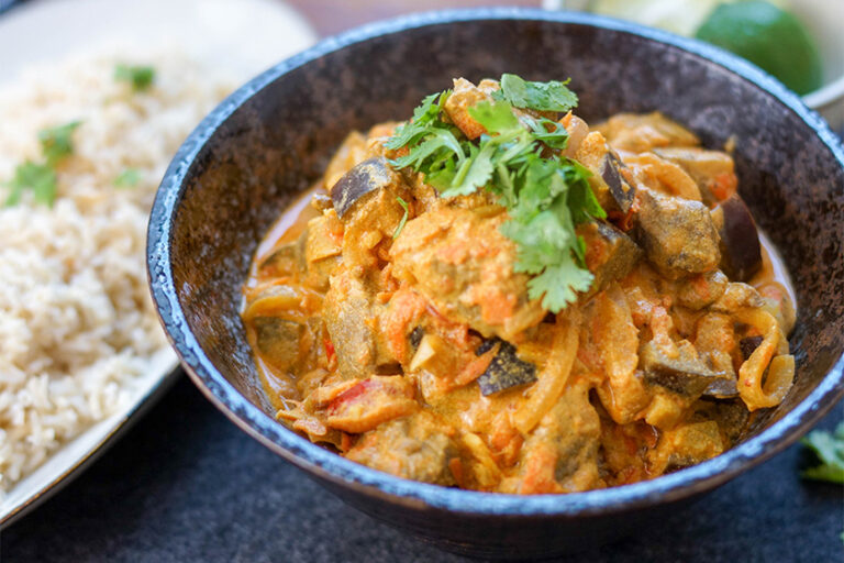 Mild and Tangy Lamb Curry (Rogan Josh)