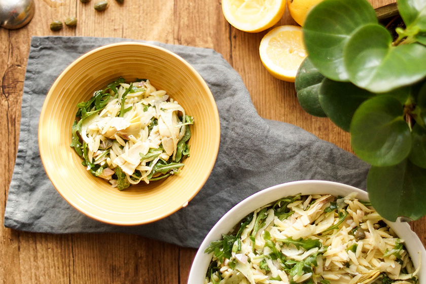 Orzo-Salat mit geräucherter Forelle und Orzo von Elle Republic