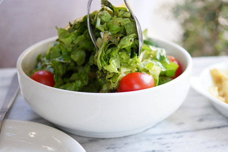 Salat; gesunde Ernährung für Workaholics