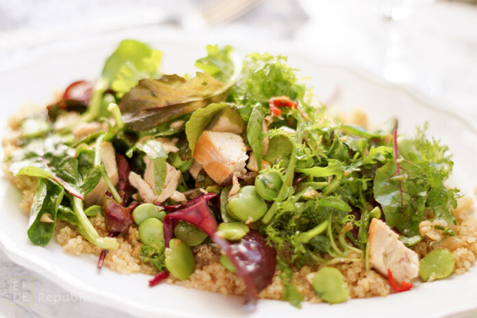 Asiatischer Quinoa-Salat mit Huhn und Dicken Bohnen Asiatischer Quinoa-Salat mit Huhn und Dicken Bohnen