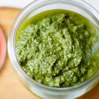 Pesto mit Zitronenmelisse