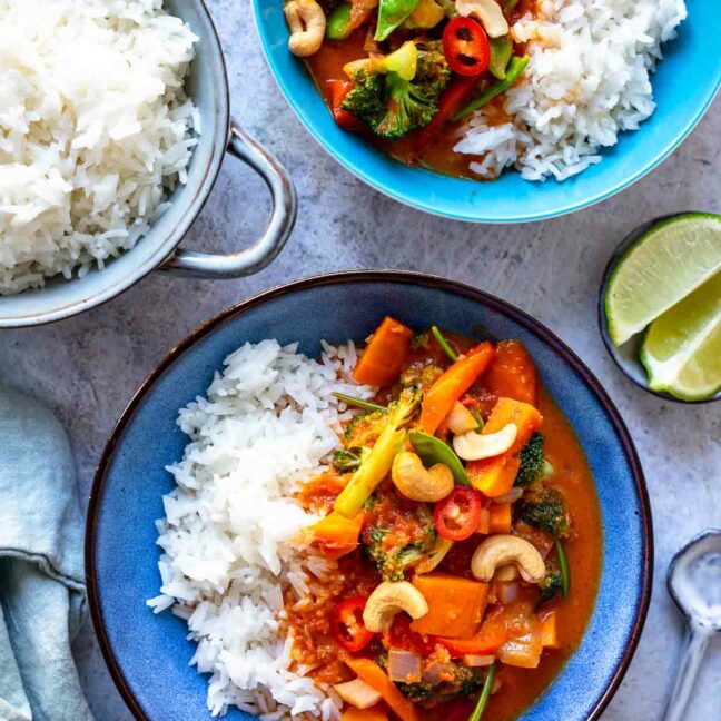 Rotes Thai-Curry Rezept mit Kokosmilch und Gemüse