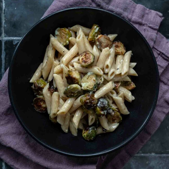 Pasta mit Rosenkohl und Gorgonzola Soße