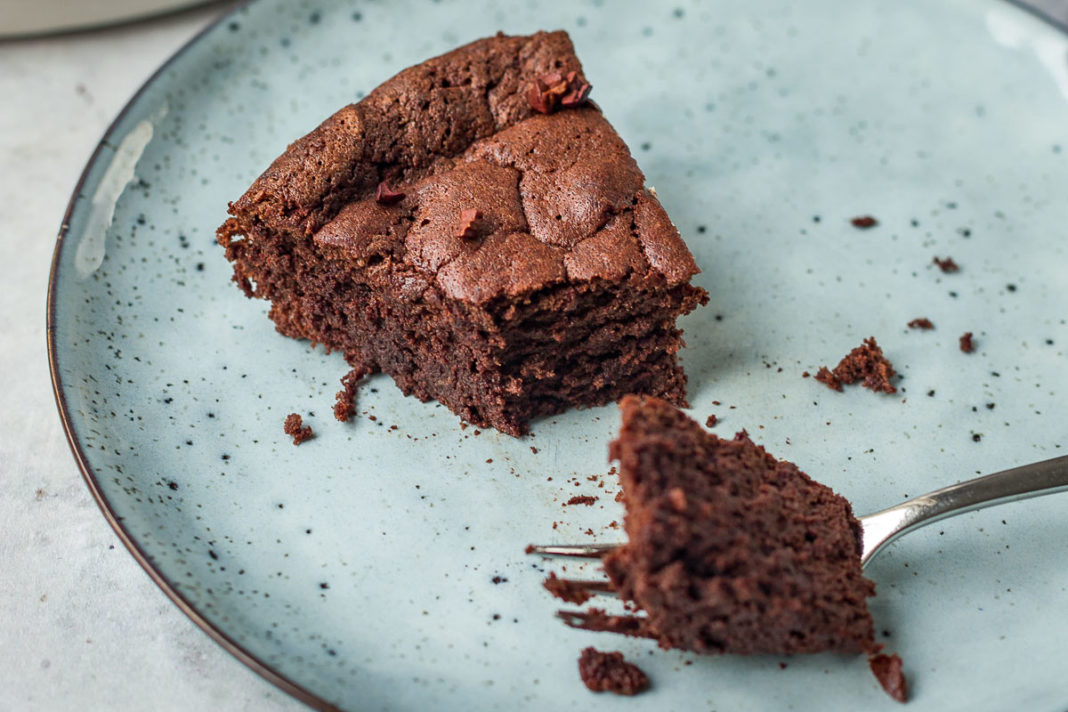 Einfacher Schokoladenkuchen (glutenfrei) | Rezept | Elle Republic