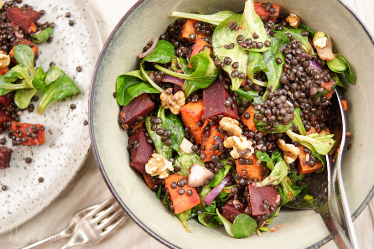 Linsensalat mit Süßkartoffel und Rote Bete Rezept | Elle Republic