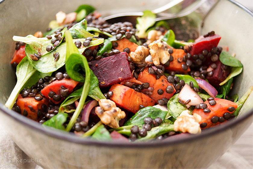 Beluga Linsensalat mit gerösteter Süßkartoffel und Rote Bete Rezept, Vegan, Vegetarisch