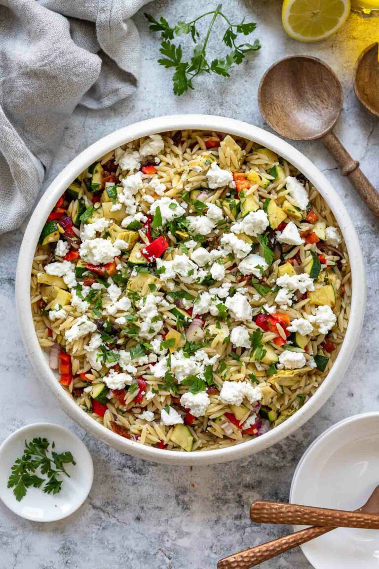 Kritharaki Salat mit Feta Rezept (griechischer Orzo Nudelsalat)