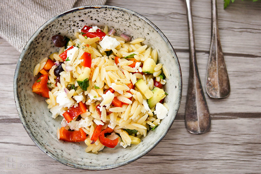 Orzo Nudelsalat mediterran | Elle Republic