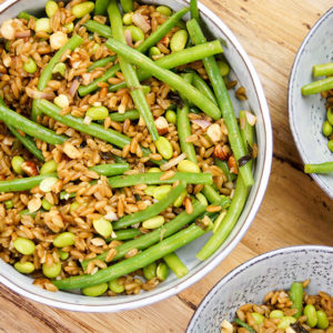 Grünkern Bohnensalat mit Miso-Dressing und Edamame