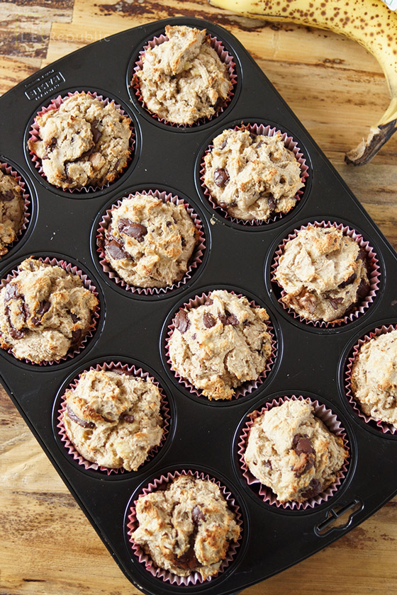 Schoko-Bananen-Muffins (glutenfrei) - Elle Republic