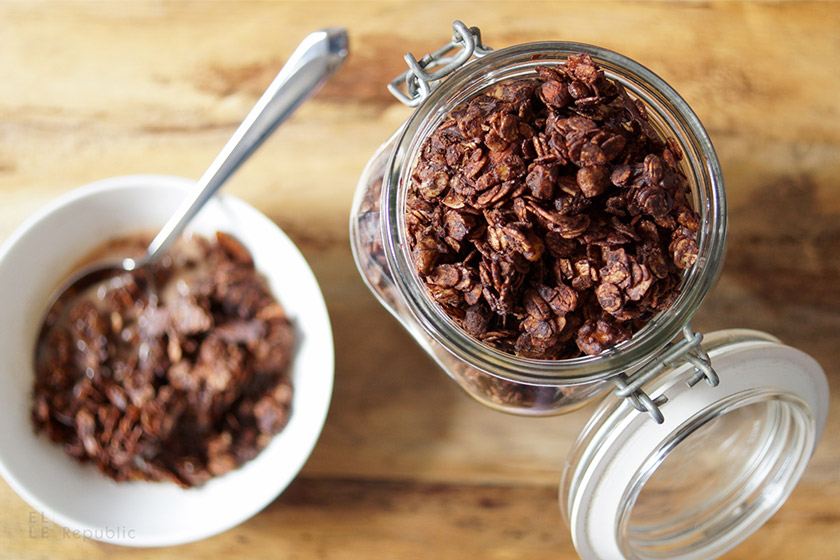 Dark Chocolate Granola