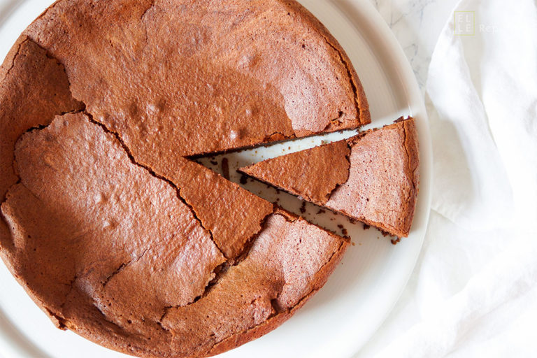 Flourless Chocolate Soufflé Cake