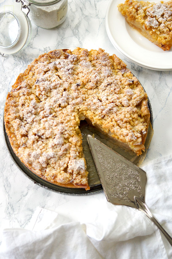 Omas Apfelkuchen mit Streusel, Apfelkrümel Rezept