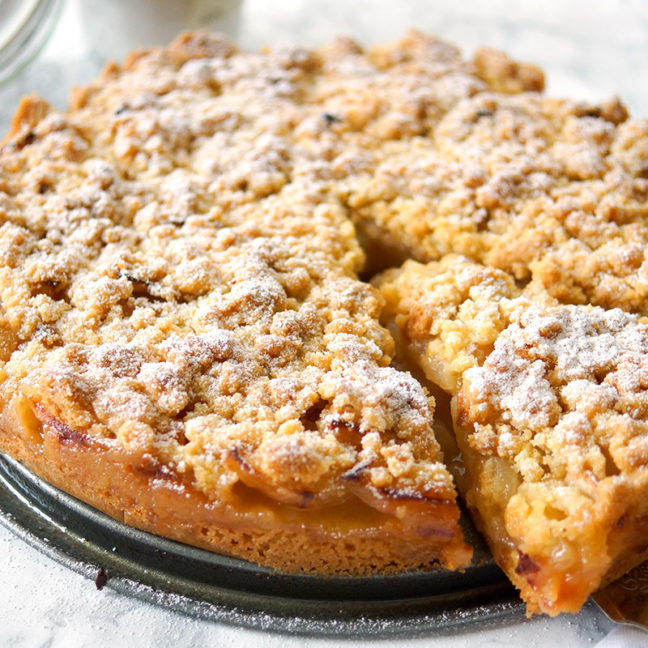 Omas Apfelkuchen mit Streusel (Apfelkrümel) Rezept