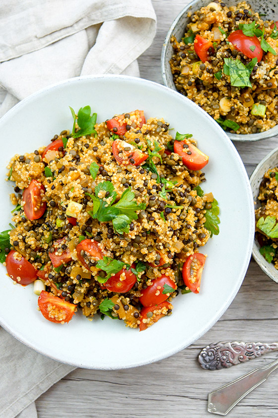 Linsen Quinoa Salat Mit Aubergine Rezept Elle Republic