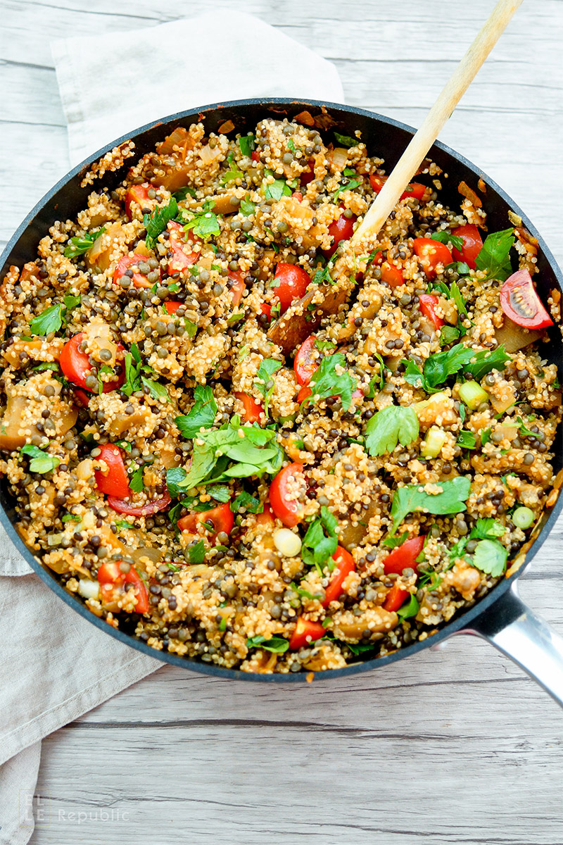 Linsen Quinoa Salat mit Aubergine und Tomaten Rezept, Vegan, Vegetarish, Low-Carb, LowFat