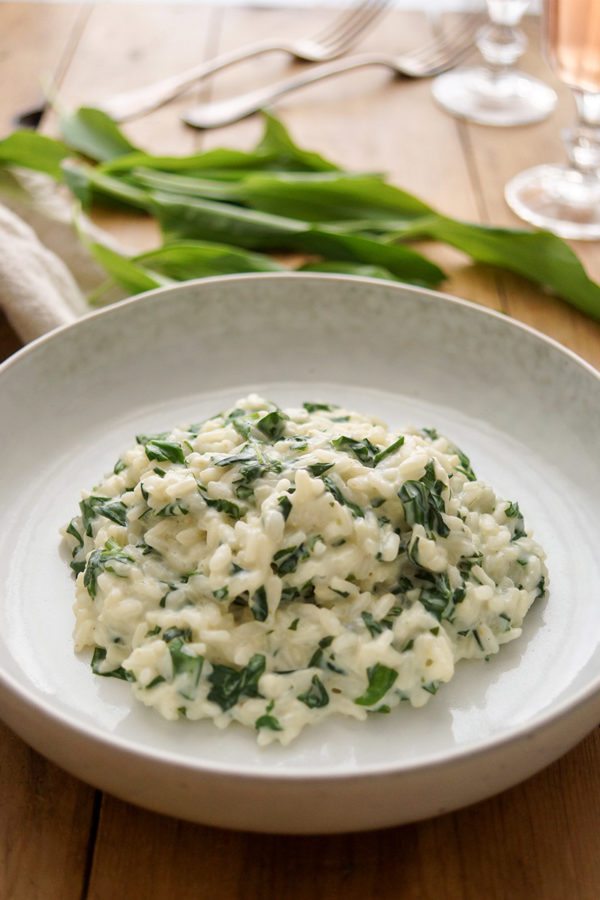 Bärlauch Risotto mit Ziegenkäse Rezept | Elle Republic