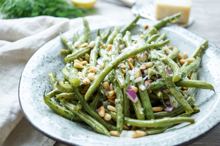 Roasted Green Beans with Lemon and Dill