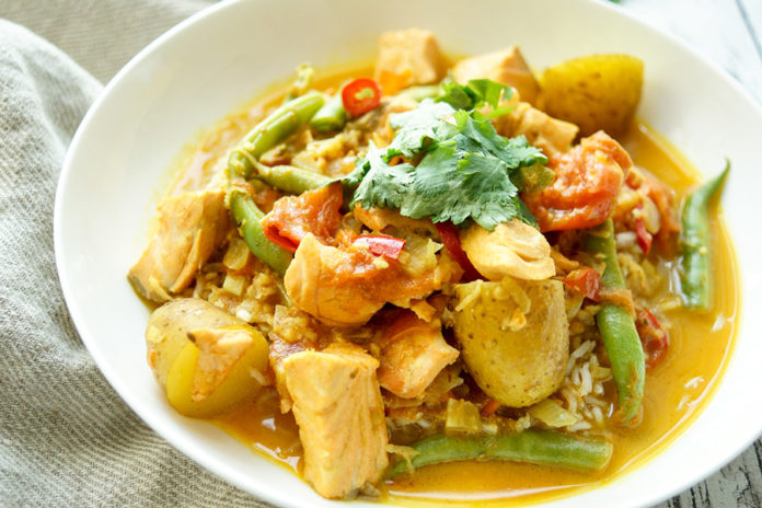 Coconut Curry Salmon with Green Beans & Potatoes | Elle Republic