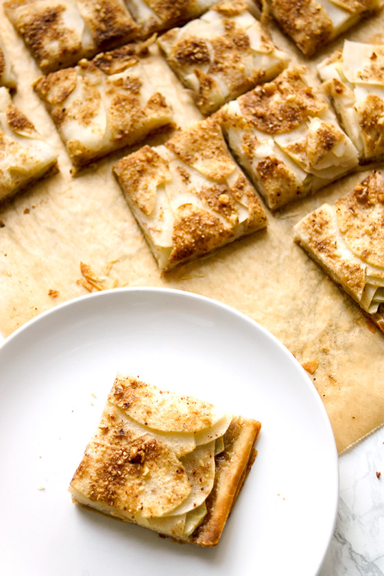 Easy Apple Pear Phyllo Tart Recipe Elle Republic