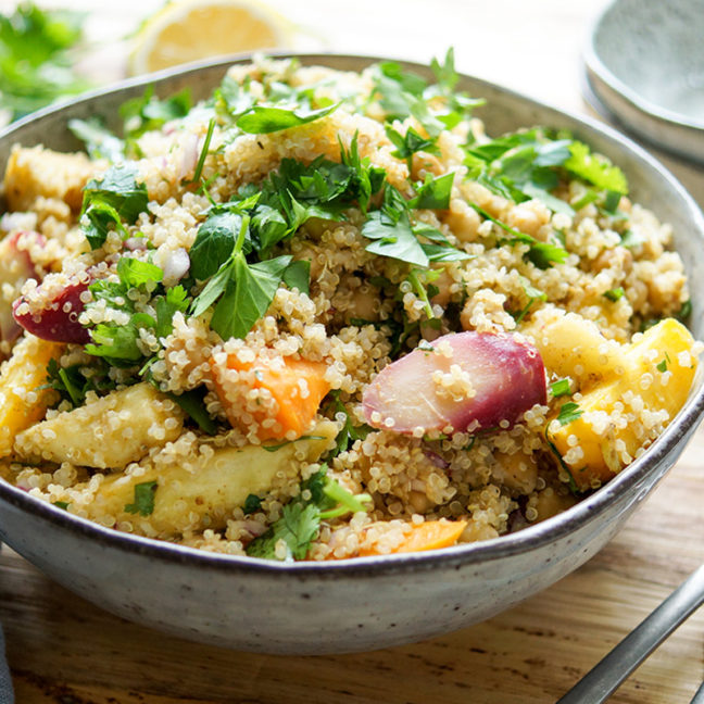 Geröstete Karotten, Pastinaken und Kichererbsen mit Quinoa Rezept, Vegan, Vegetarisch