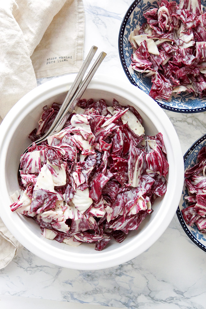 Einfache Radicchio-Salat Rezept mit Crème Fraîche Dressing