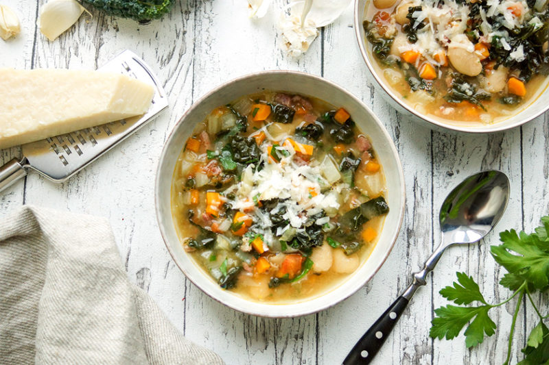 Toskanische Bohnensuppe mit Grünkohl, Palmkohl (Ribollita), Glutenfreies Rezept