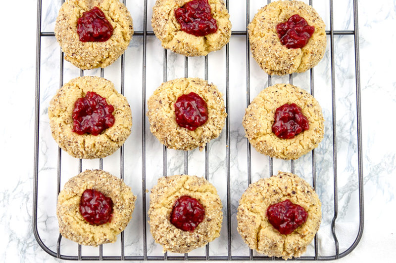 Vogelnest Cookies mit Marmelade (Thumbprint-Cookies) | Elle Republic