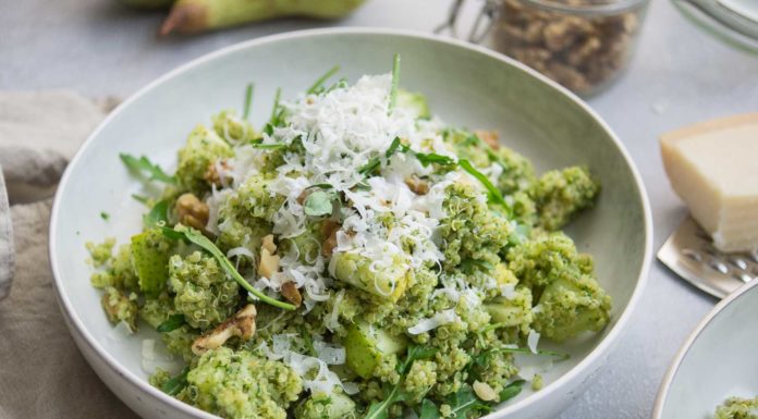 Quinoa Salat mit Pesto, Birne und Walnuss, vegetarische Rezept