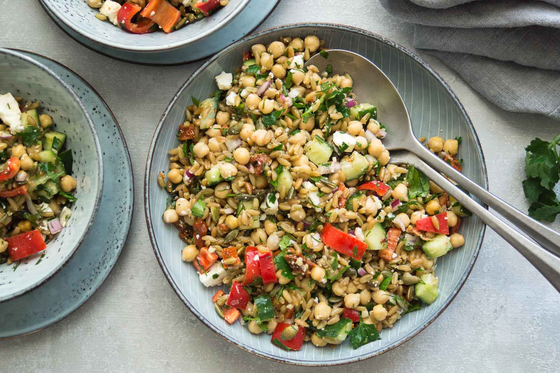 Grünkernsalat griechischer Art Rezept | Elle Republic