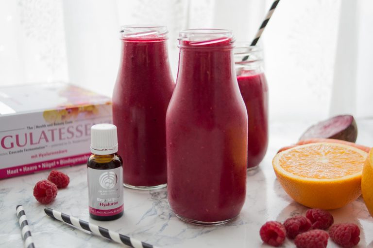 Hyaluron Smoothie mit Himbeeren, Rote Bete, Orange, Möhren