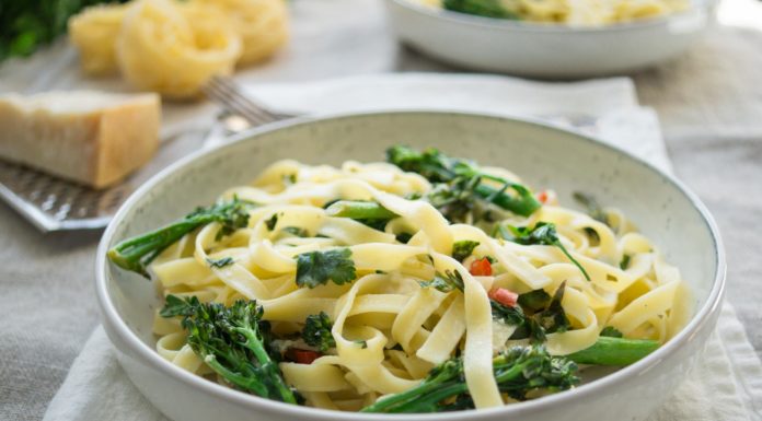 Brokkoli Pasta mit Zitrone und Chili Rezept