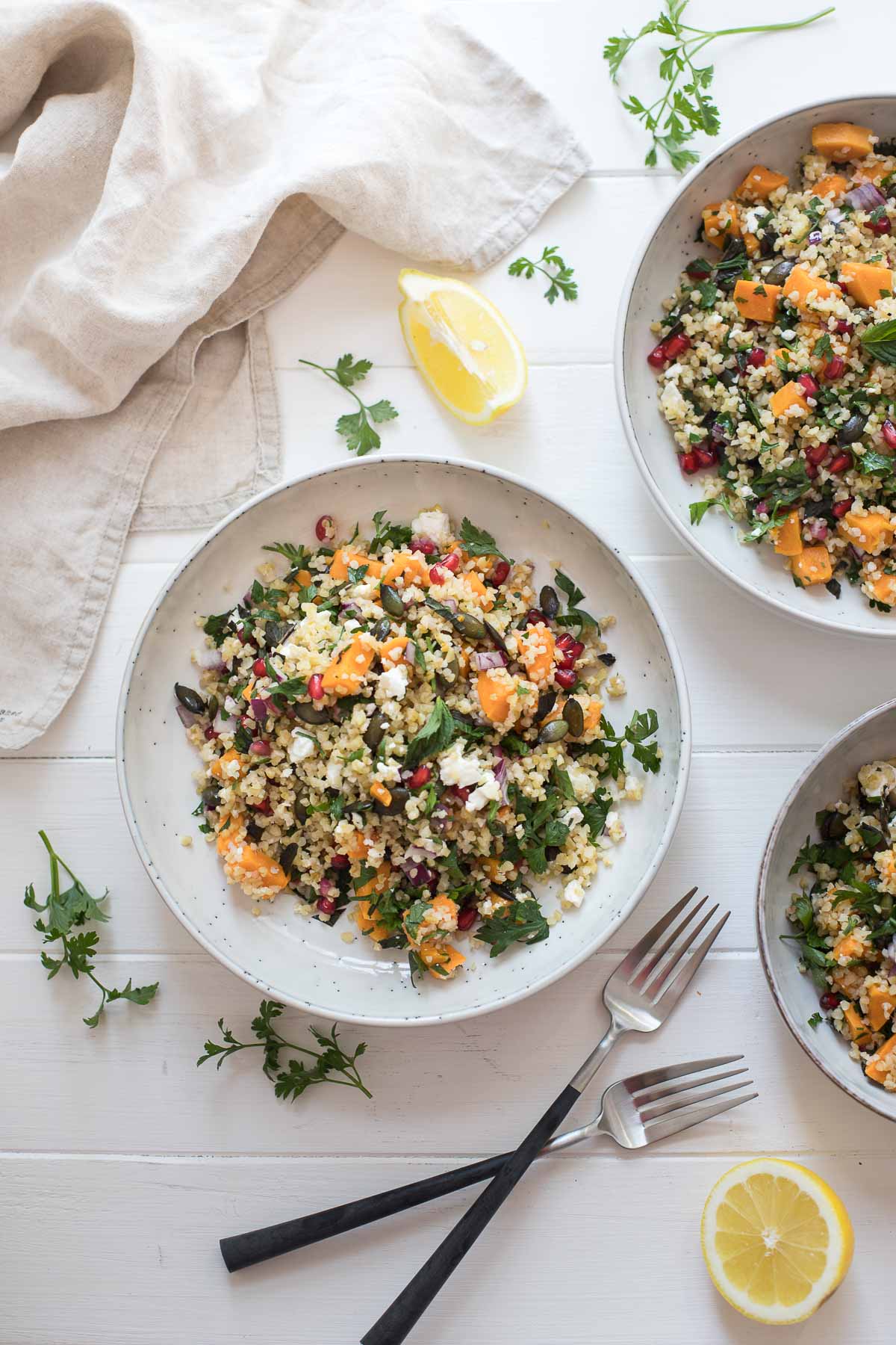 Tabouleh mit Süßkartoffel, Feta und Kürbiskernen