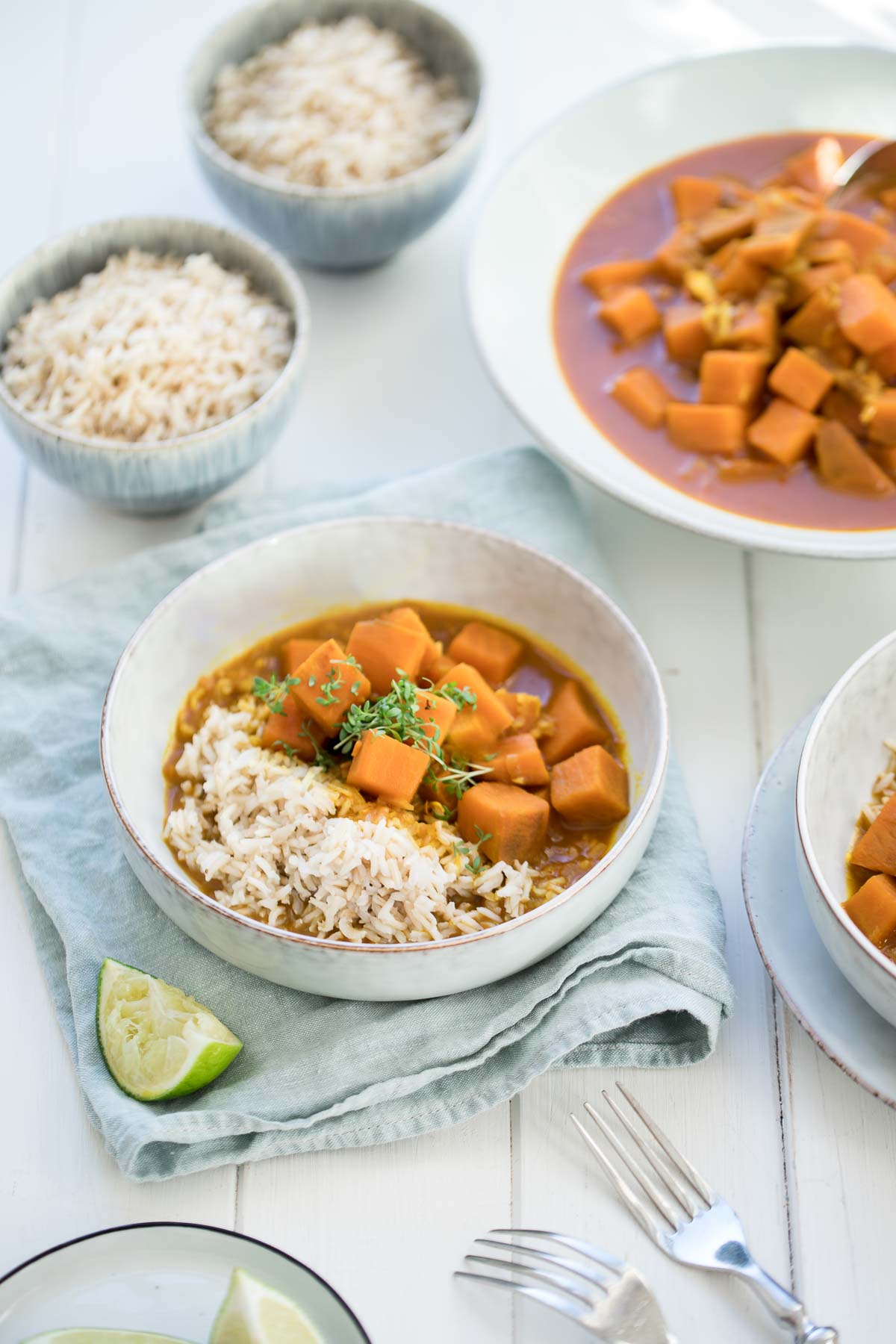 Rotes Curry-Rezept mit Süßkartoffeln, Kokos &amp; Kurkuma | Elle Republic