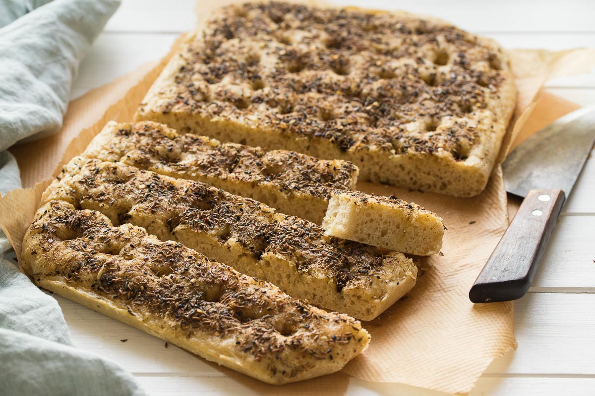 Orientalisches Focaccia (Fladenbrot) Rezept | Elle Republic