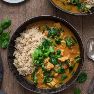 Puten-Curry mit Garam Masala, Kokos, Spinat Rezept