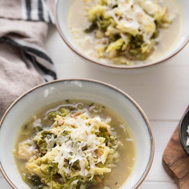 Savoy Cabbage Soup with Grünkern