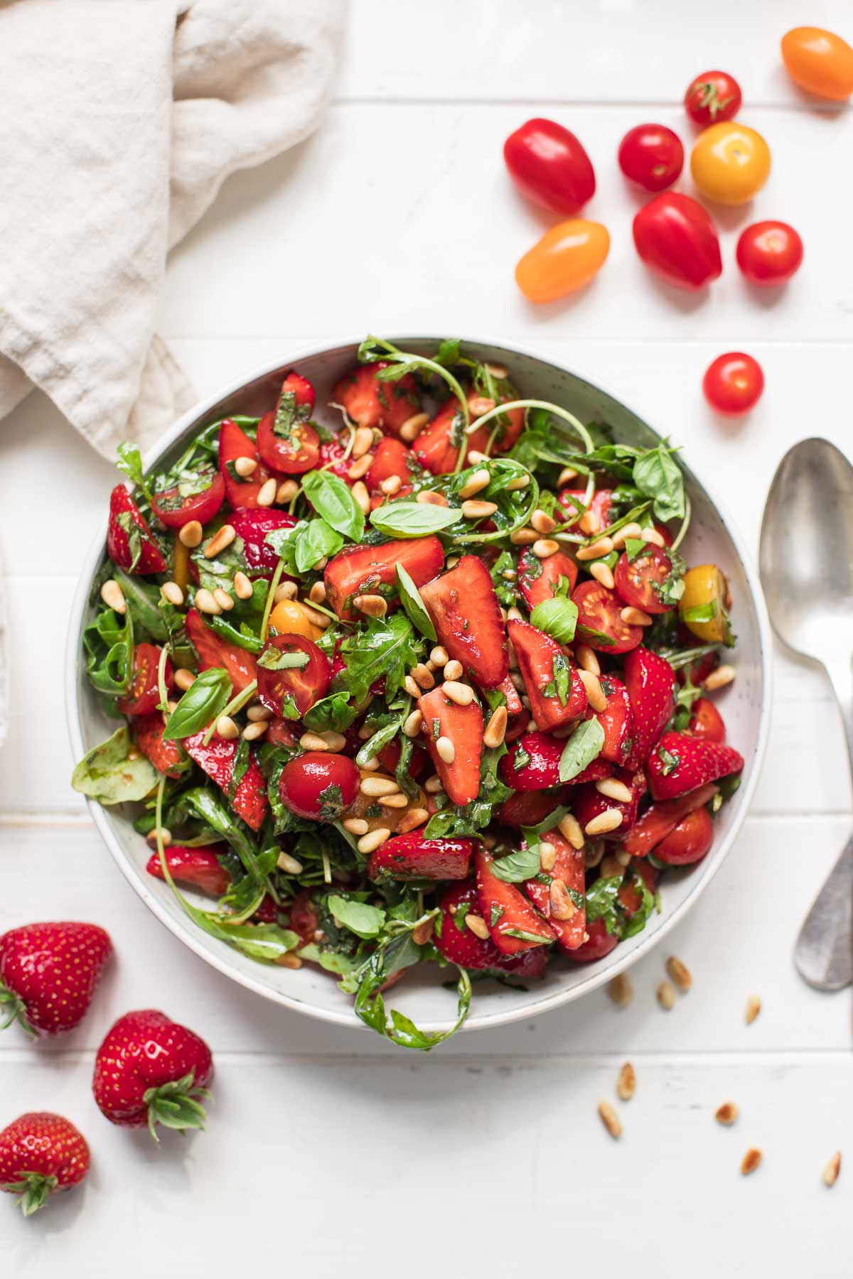 Salad with Strawberries, Tomatoes, Mint & Basil